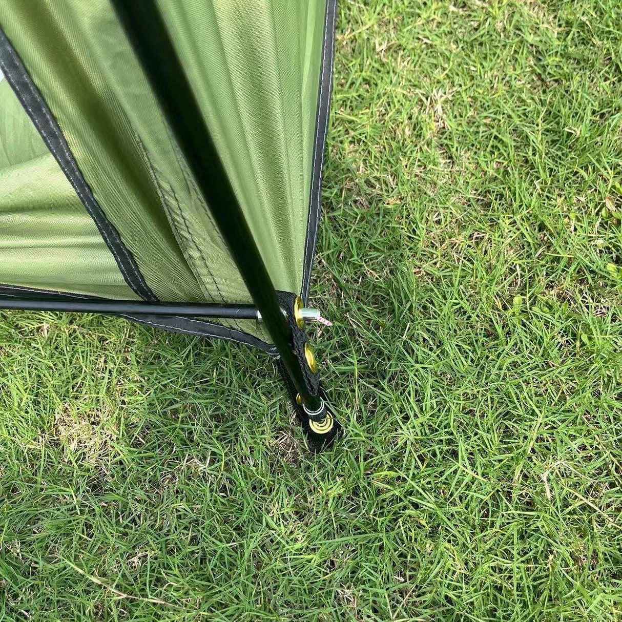 4x4 Car Trunk Canopy Tent Extension Rain & Sunshine-Proof Camping Equipment