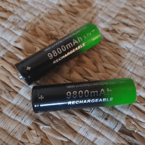 High-Capacity 18650 Rechargeable Li-Ion Battery Batteries