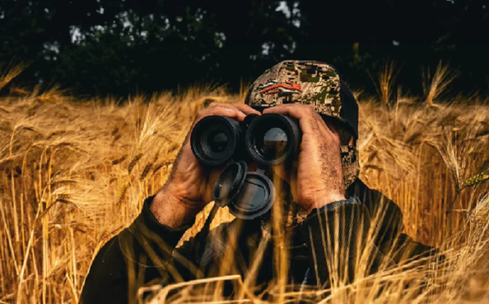 Discover the Beauty of Nature with Binoculars | Bushline Australia