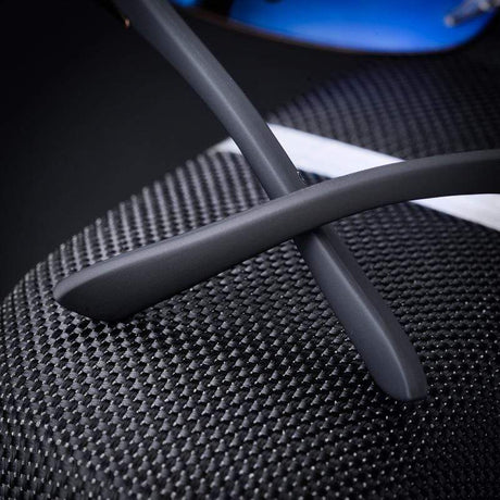 Pilot Polarized Sunglasses  + Case Optics  